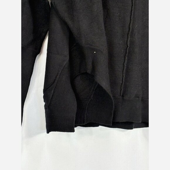 Crescent Black Turtleneck Sweater - Picture 9 of 9
